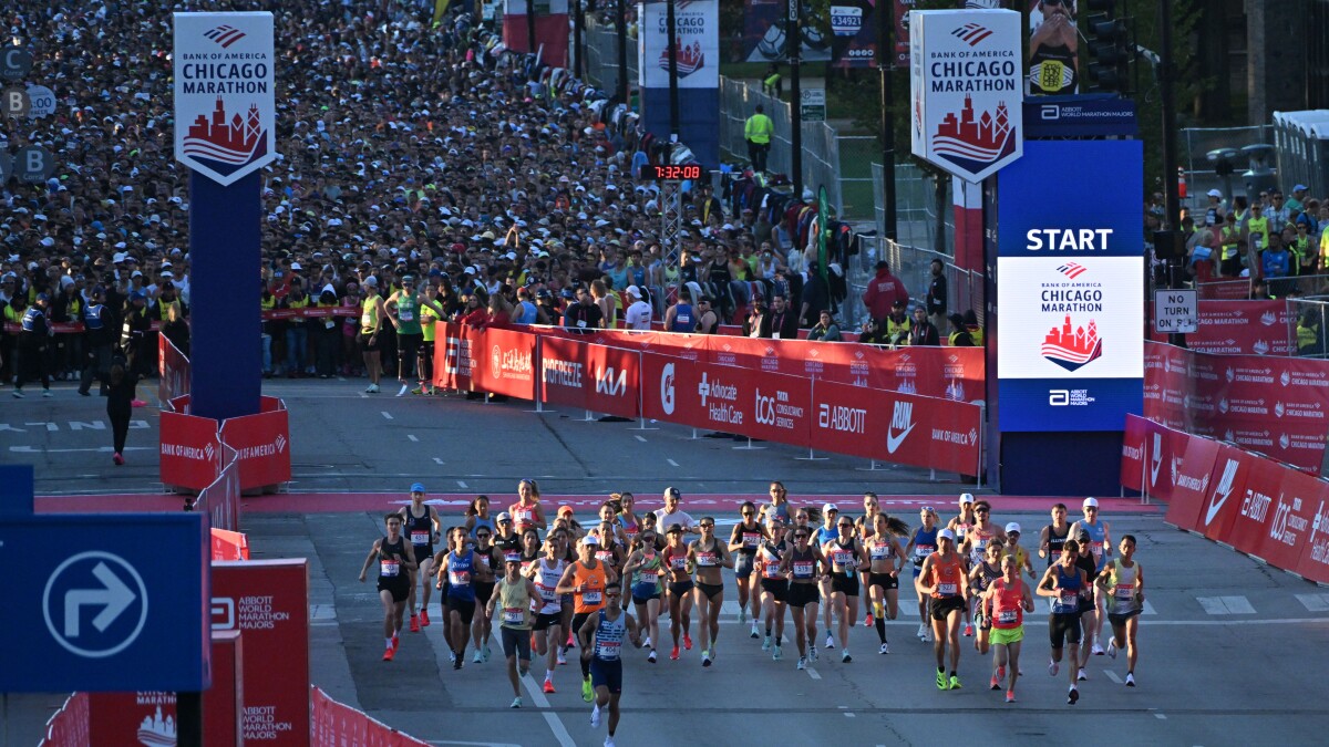 Chicago Marathon 2025 finish line at Grant Park after the flat loop through 29 neighborhoods